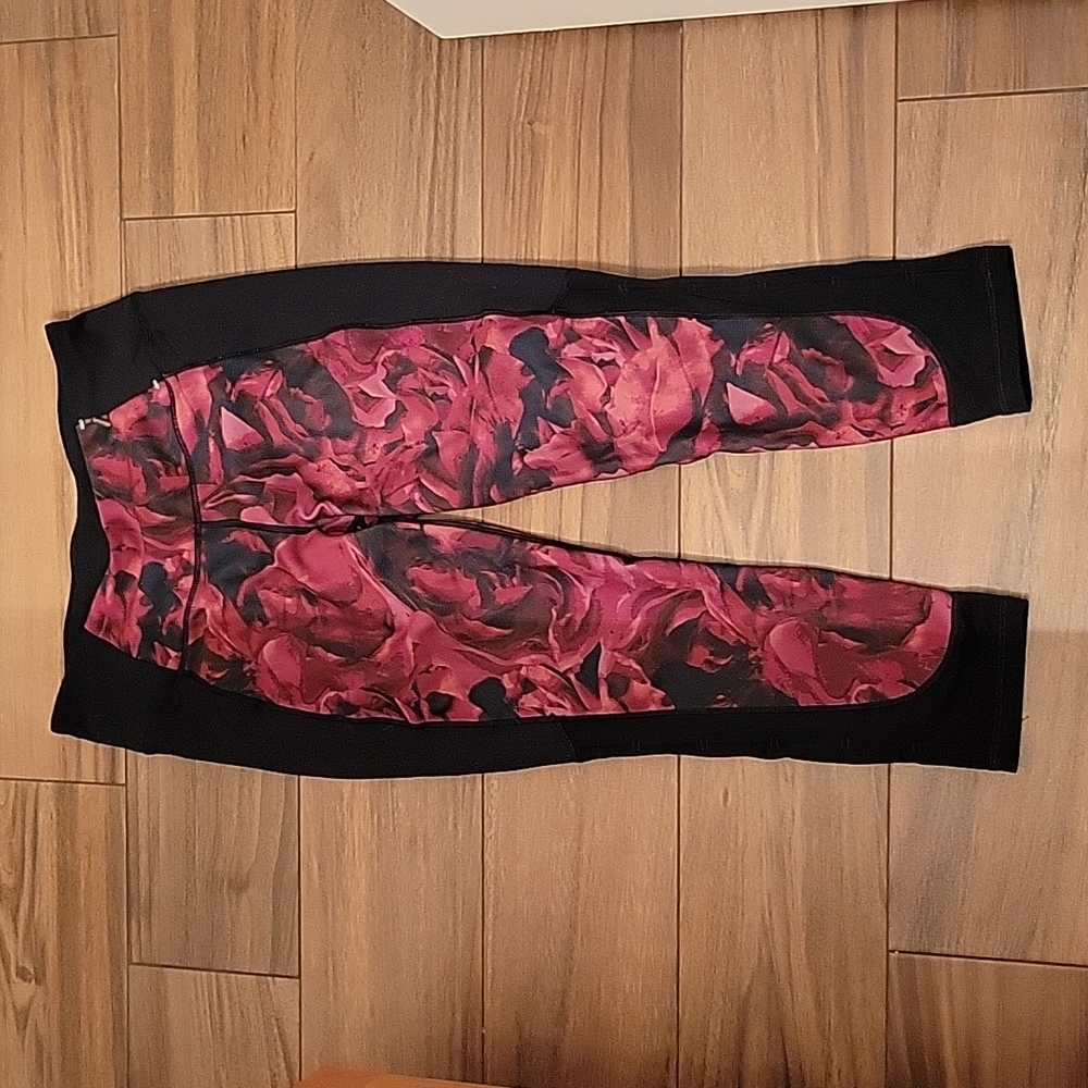 CALIA Rose Crop Leggings, M